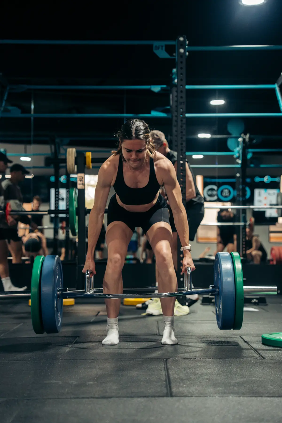 A BFT Leichhardt member lifting a trap bar